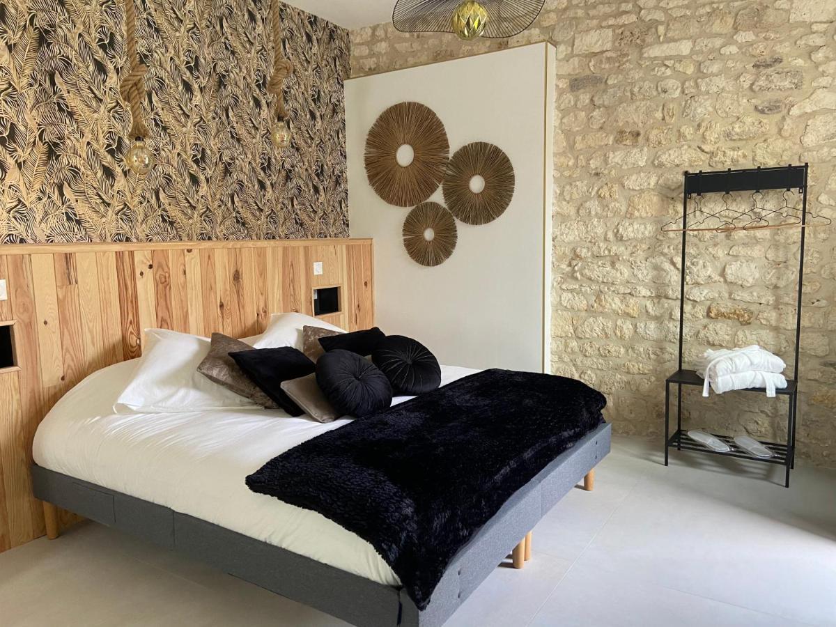 Les Lodges Du Quereux Chaillevette Extérieur photo